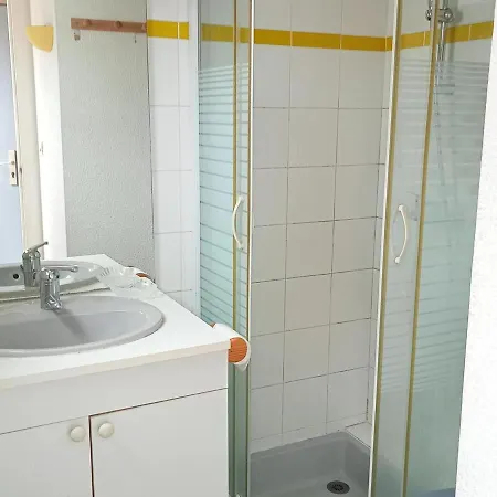 Apartment La Rochelle, 1 Piece, 4 Personnes - Fr-1-551-62 La Rochelle (Charente-Maritime)