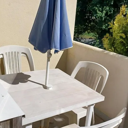 Apartment La Rochelle, 1 Piece, 4 Personnes - Fr-1-551-62 *