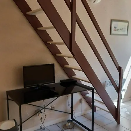 Apartment La Rochelle, 1 Piece, 4 Personnes - Fr-1-551-62 *